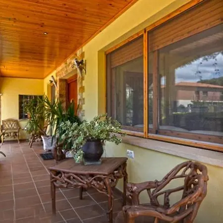 Caules Sleeps 8 Pool Air Con Wifi Villa Lloret de Mar