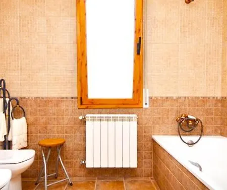 Villa Caules Sleeps 8 Pool Air Con Wifi